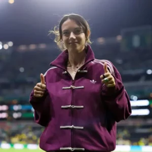 Chinese New Year Aitana Bonmatí Purple Jacket