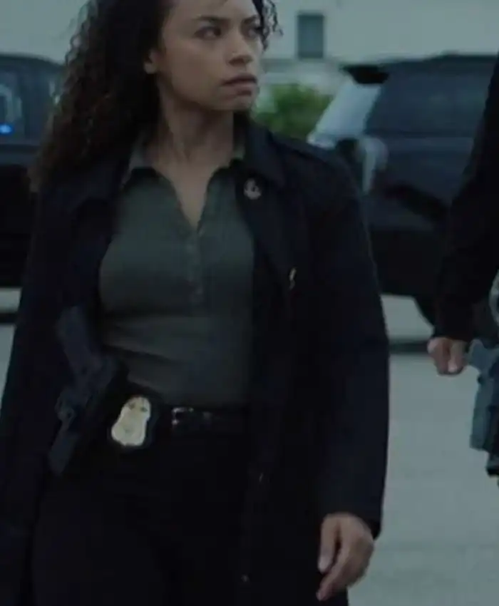 I Will Find You S01 Sarah Greer Black Coat