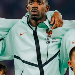 shop now Nike France Anthem Jacket