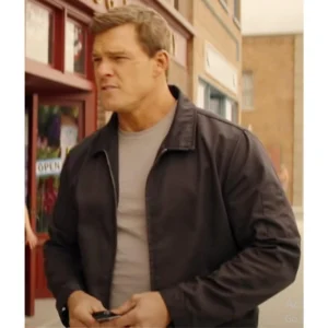 Alan Ritchson black jacket
