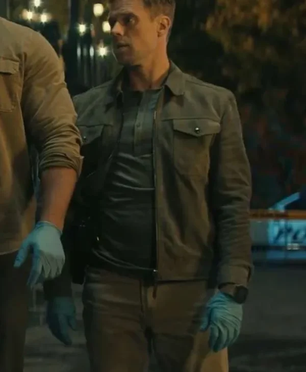 David-ODonnell-Reacher-S02-Grey-Jacket-Side-View-2026