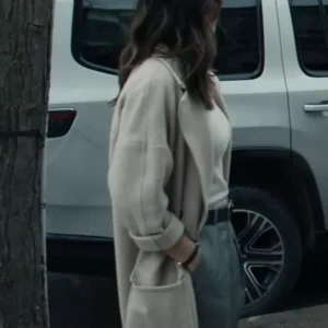 Get Karla Dixon Reacher S02 Trench Coat