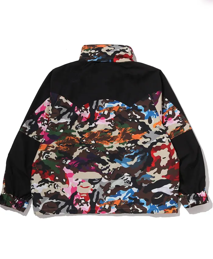 Get Men’s Hybrid Camo Snowboard Jacket