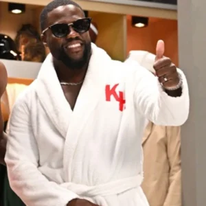 Kevin Hart Fanatics Fest NYC 2026 White Robe