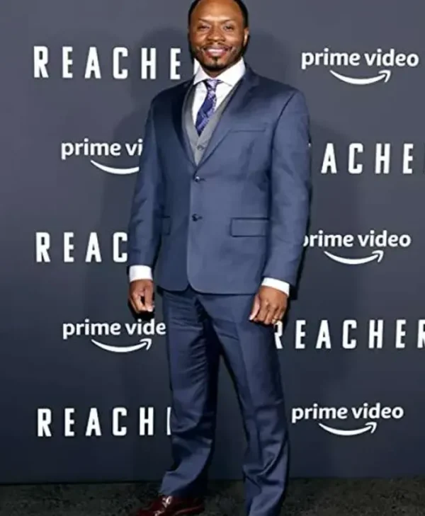 Malcolm-Goodwin-Series-Reacher-Season-01-Blue-Suit-front-view-6005x729
