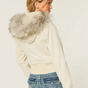 2026 Hollister Peyton Cream Twill Jacket