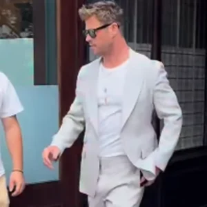 Get Chris Hemsworth Celebrating 43rd HBD Blazer