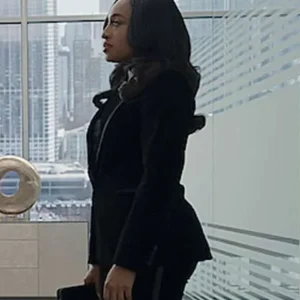 Get Beauty in Black Kimmie Velvet Blazer