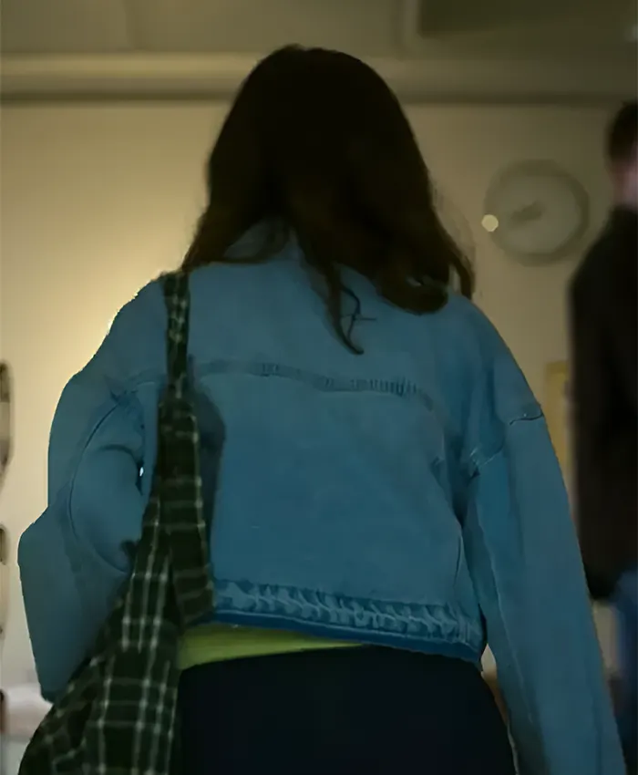 Get Boulevard Eve Ryan Cropped Blue Denim Jacket