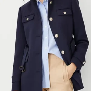 Jen­nifer Home Jacket