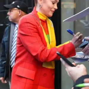 Lindsay Lohan Falling for Christmas Coat
