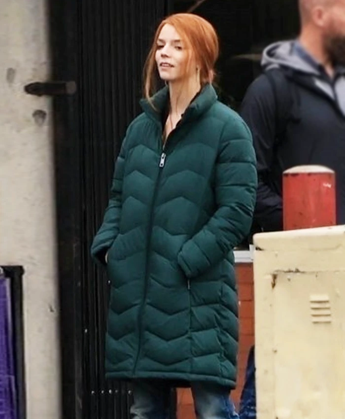 Lucky S01 Anya Taylor-Joy Puffer Coat