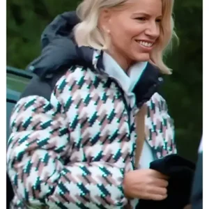 The Traitors US S4 Caroline Stanbury Houndstooth Puffer Jacket