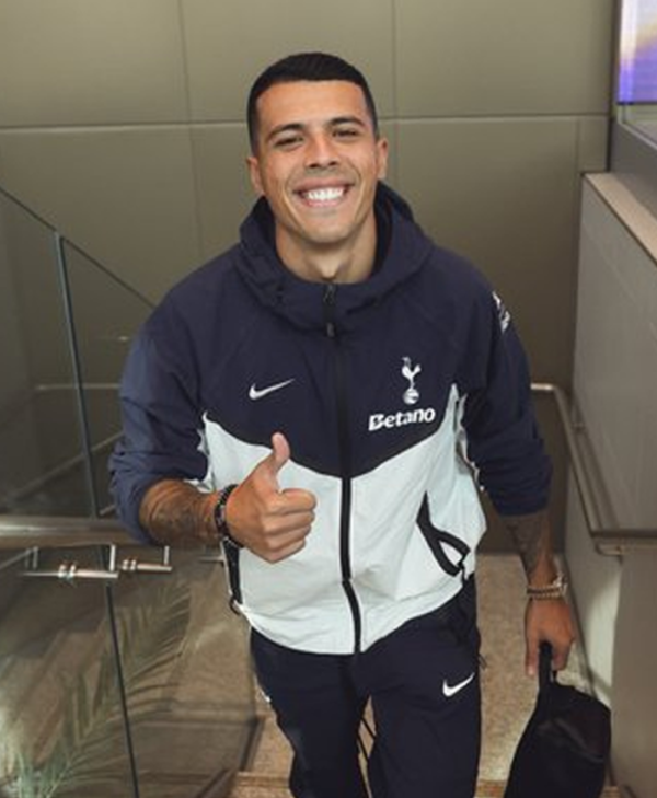 Tottenham Hotspur Windrunner Jacket