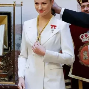 order now Leonor Princess of Asturias White Suit