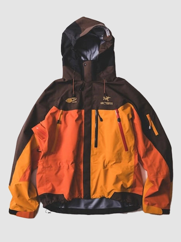 BEAMS × Arc’teryx Theta AR Jacket