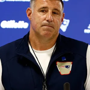 buy Coach Mike Vrabel 2026 Patriots Vest