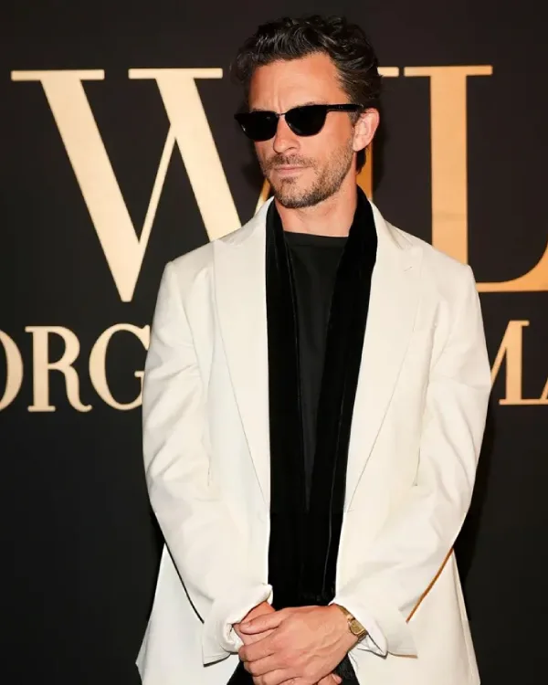 Get Giorgio Armani London Jonathan Bailey Blazer