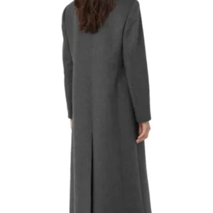 Get West Sussex Minibus Service Kate Middleton Coat