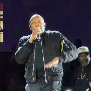 JAŸ-Z 30 Concert Series SoFi Stadium Los Angeles 2026 Dr. Dre Black Bomber Jacket