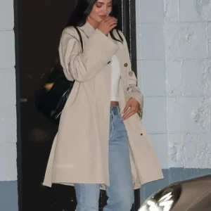 Kylie Jenner Celeb Hotspot Sushi Park Beige Coat