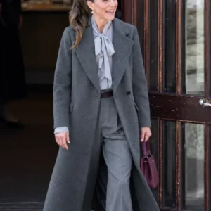 West Sussex Minibus Service Kate Middleton Coat